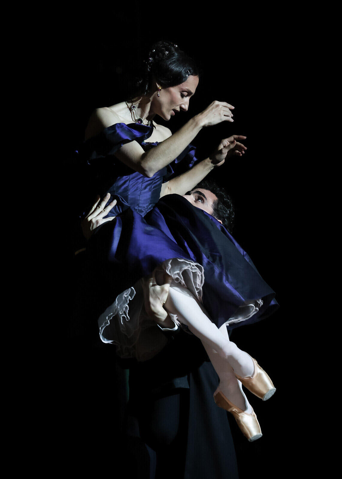 OPB-La-Dame-aux-camélia--Dorothée--2-C-Maria-Helena-Buckley.jpg