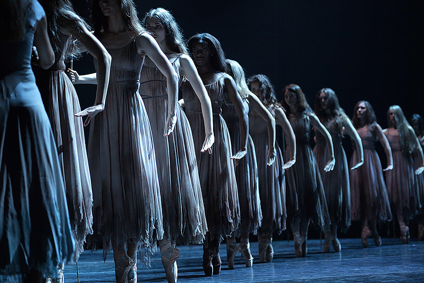 English-National-Ballet-in-Akram-Khan's-Giselle-©-Laurent-Liotardo-(1).jpg