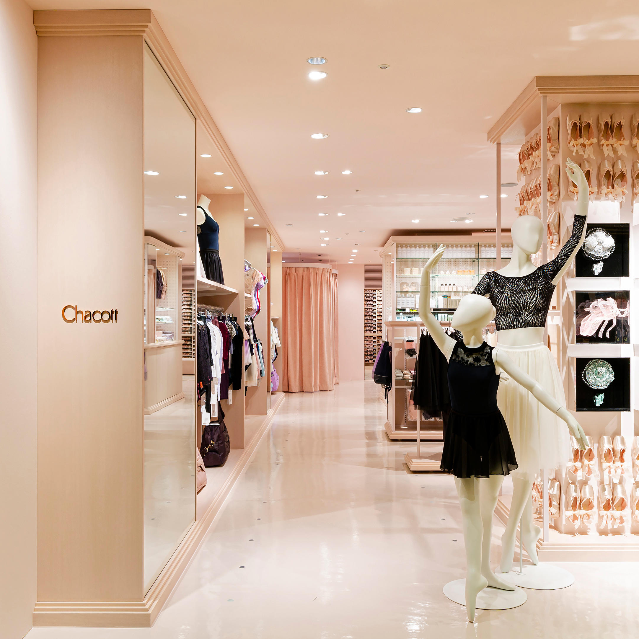 New Open チャコット二子玉川店 19 9 4 水 チャコット