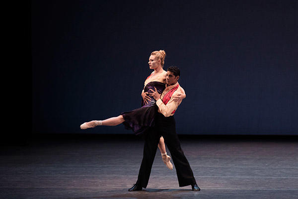 Sara Mearns and Amar Ramasar in Justin Peck's The Dreamers. (C) Paul Kolnik