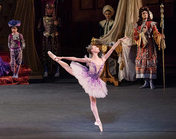 Ashley Laracey in "Sleeping Beauty" Photo : PaulKolnik