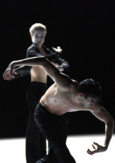 Anna Süheyla Harms and Rosario Guerra in NIJINSKI by Marco Goecke Photo by Regina Brocke