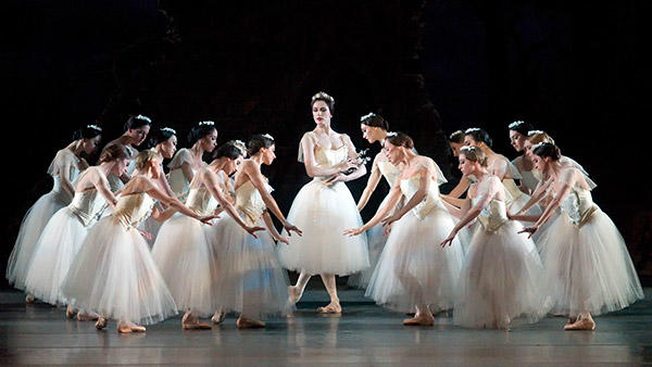 Veronika Part in Giselle. Photo: Gene Schiavone.