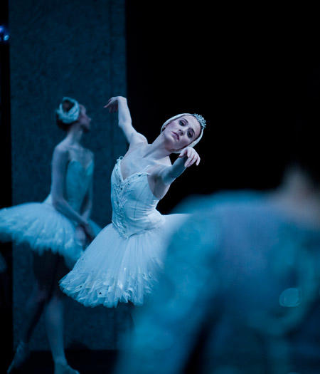 パリ・オペラ座バレエ団『白鳥の湖』 リュドミラ・パリエロ (C)Agathe Poupeney/Opéra national de Paris　