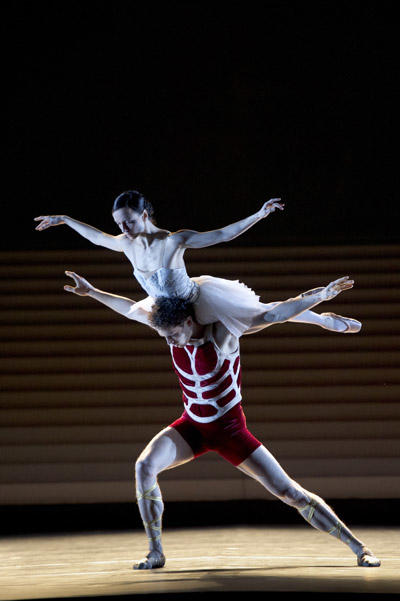 「 カリギュラ」ステファン・ビュリオンと Photo Laurent Philippe / Opéra national de Paris