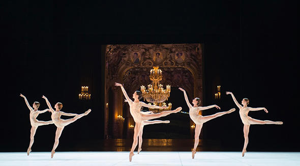 『ルネッサンス』photo Julien Benhamou/Opéra national de Paris