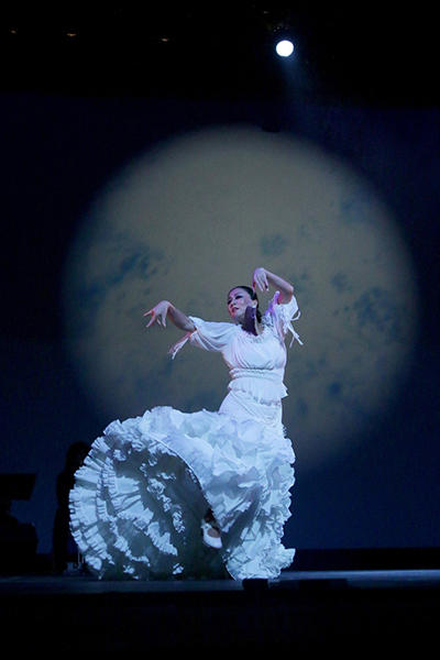 石井智子スペイン舞踊団「月よ、月よのロマンセ」