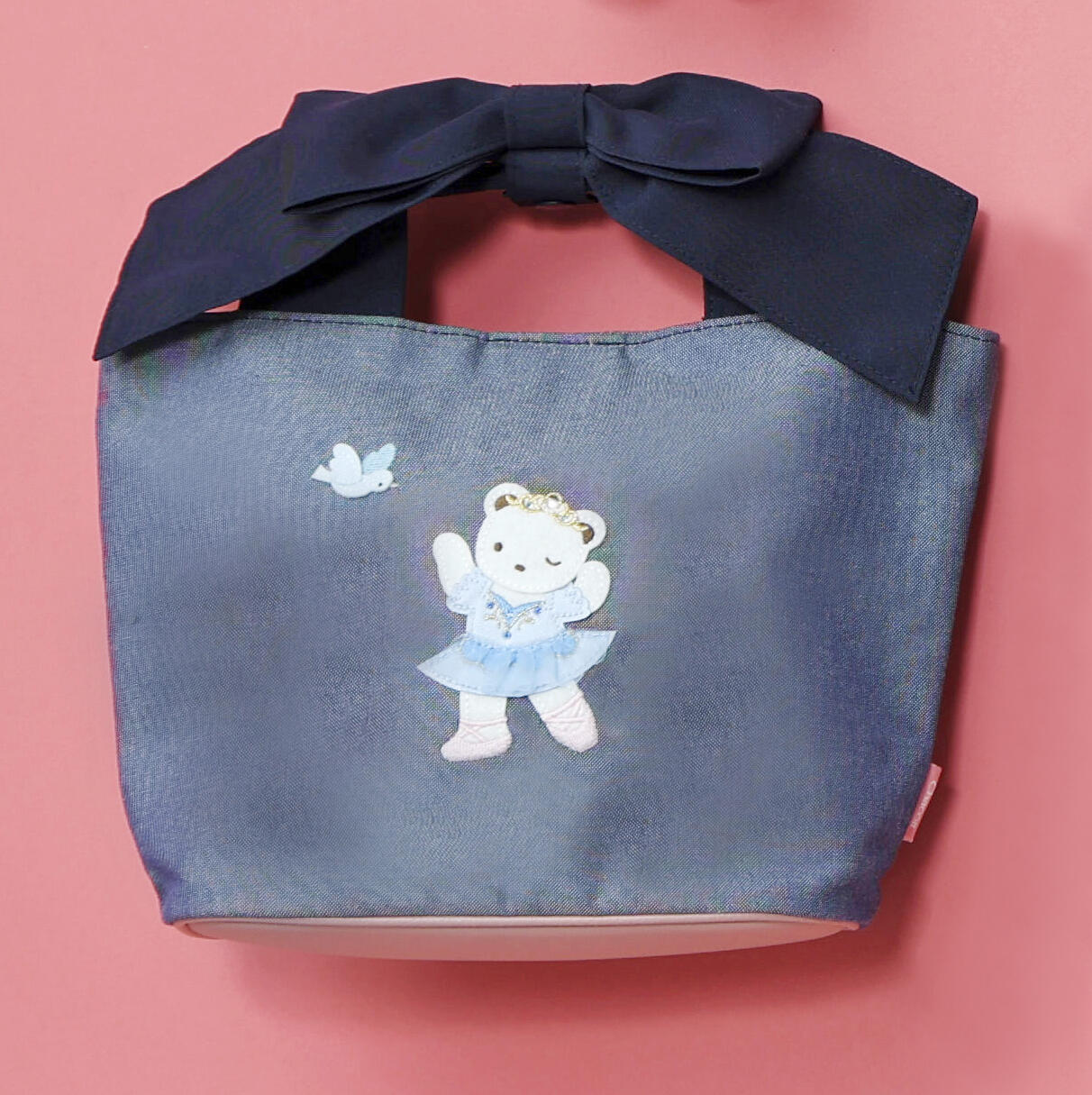 fami_bag01.jpg