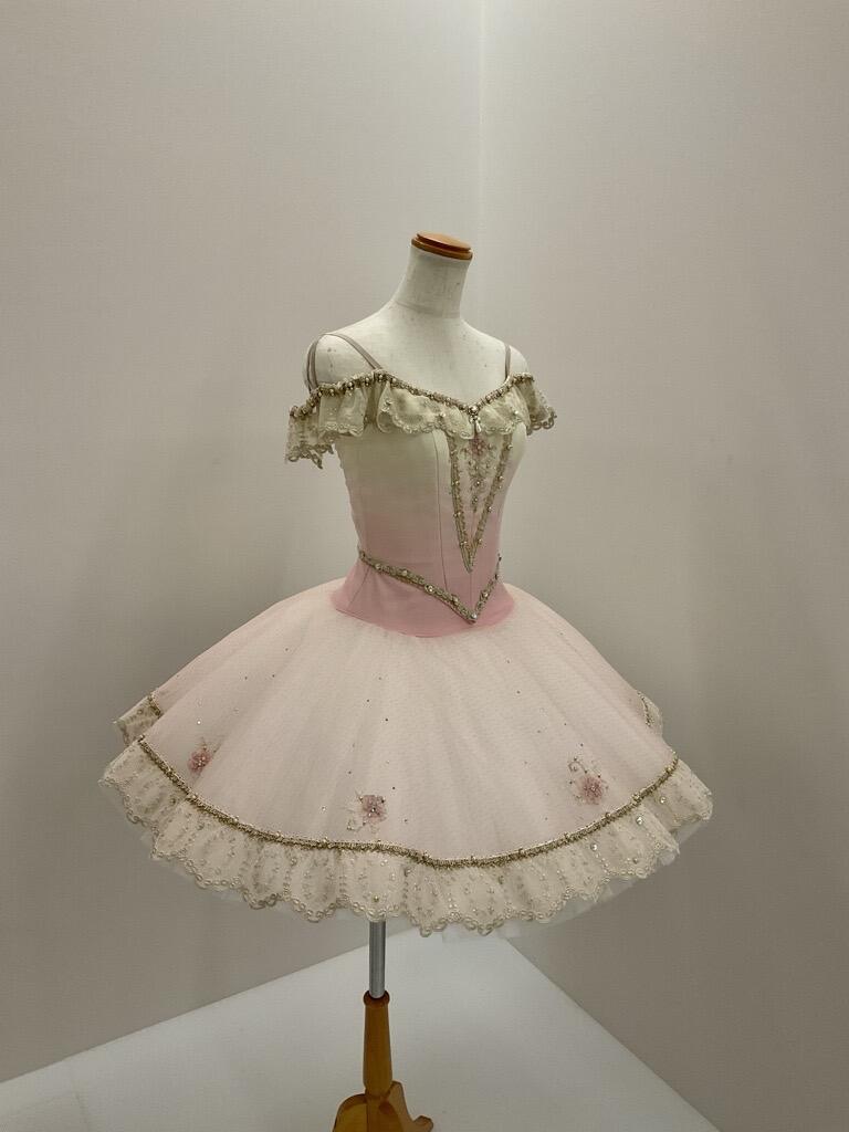 大丸心斎橋店】オリジナルバレエ衣装を店頭でお求めいただけます