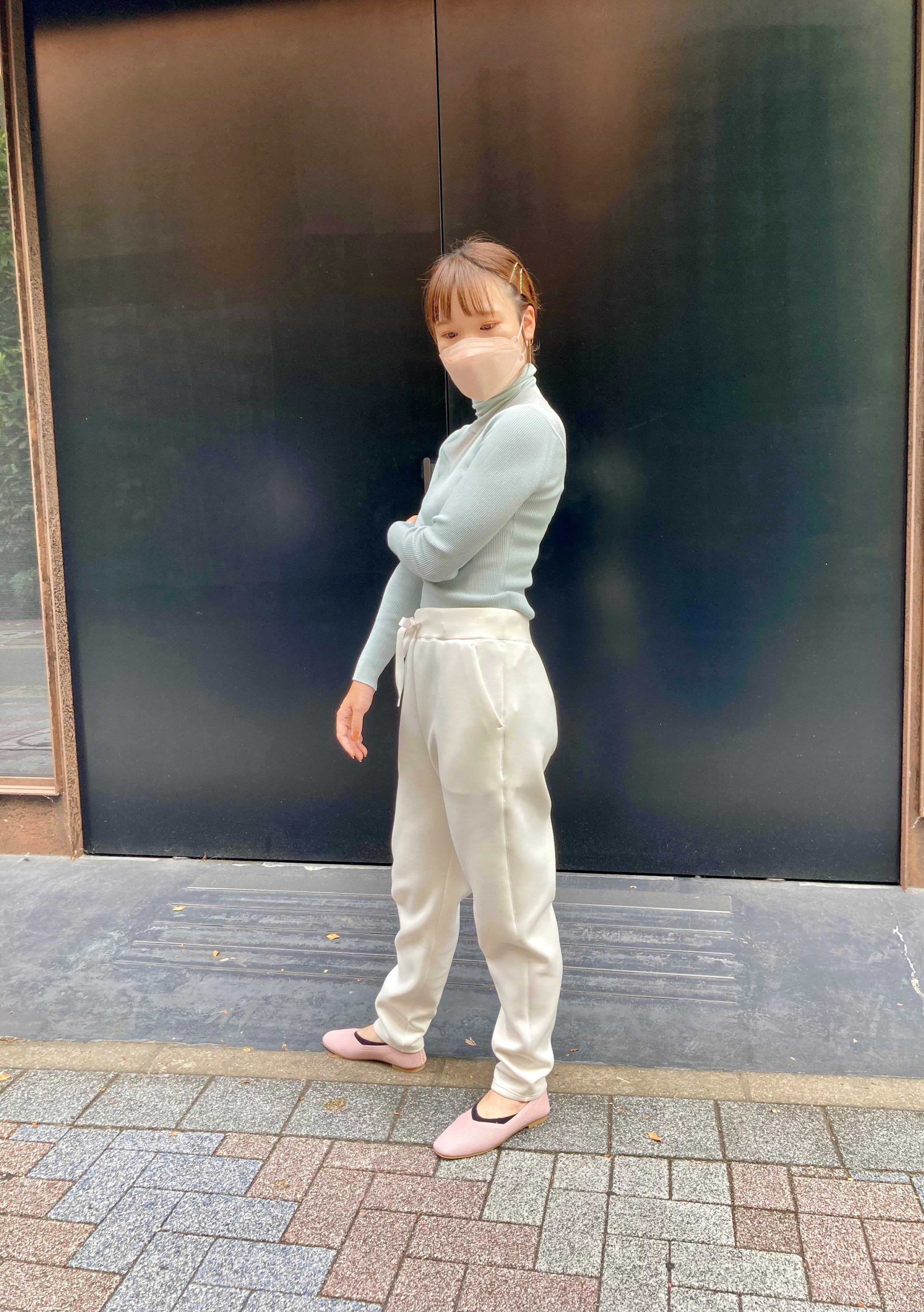 ハイネックニット2.jpg